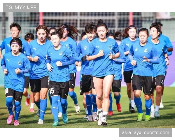中国女足备战聚焦高强度对抗 寻求重建期关键突破 中国女足备战聚焦高强度对抗 寻求重建期关键突破
